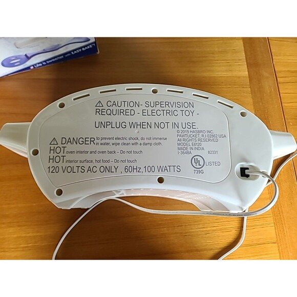 EasyBake Baking Star Edition Ultimate Oven Toy - E6120 - Picture 8 of 10